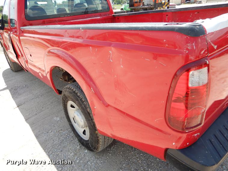 image for item DF7322 2009 Ford F350 Super Duty XL SuperCab pickup truck
