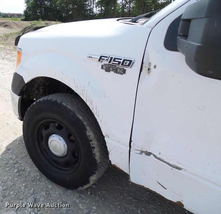 image for item DF7328 2011 Ford F150 pickup truck