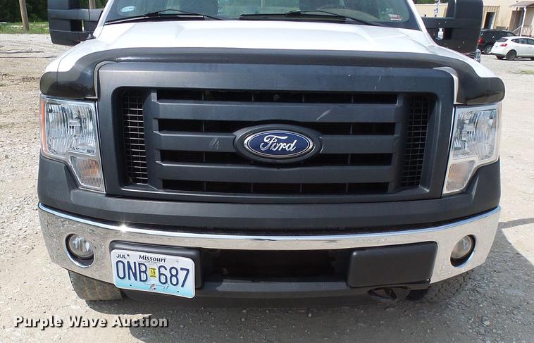 image for item DF7328 2011 Ford F150 pickup truck