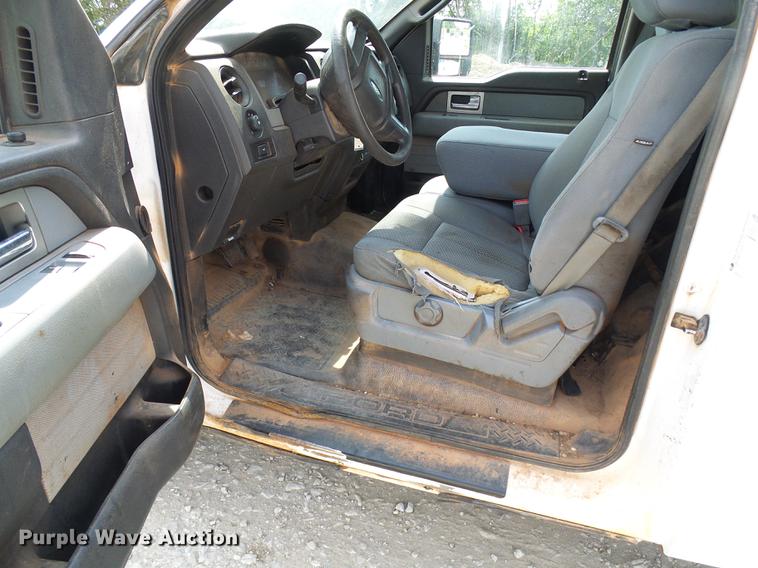 image for item DF7328 2011 Ford F150 pickup truck