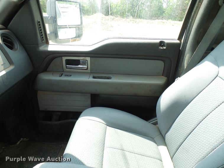 image for item DF7328 2011 Ford F150 pickup truck