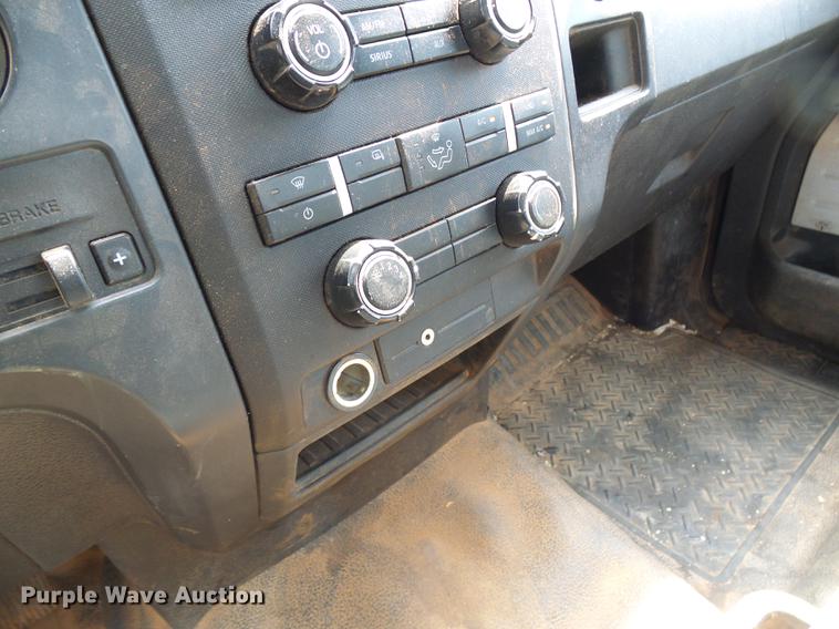 image for item DF7328 2011 Ford F150 pickup truck