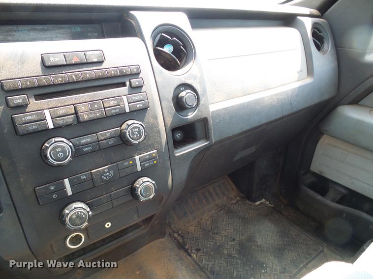 image for item DF7328 2011 Ford F150 pickup truck