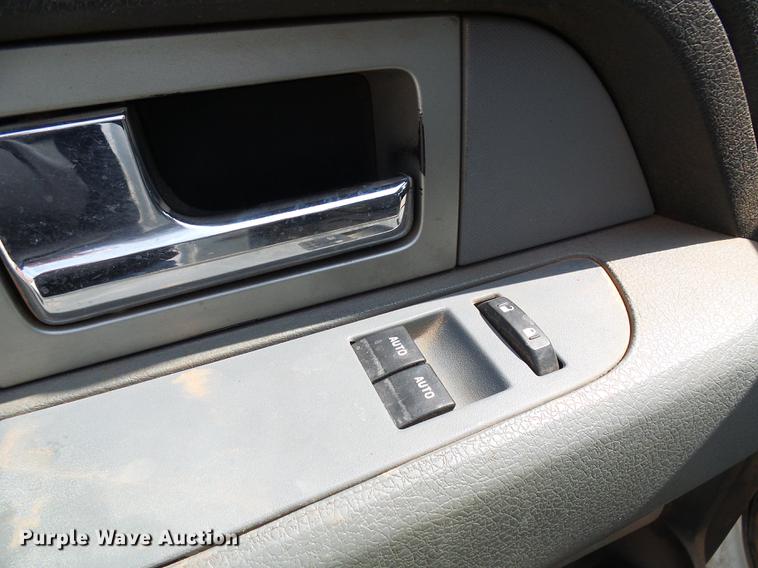 image for item DF7328 2011 Ford F150 pickup truck