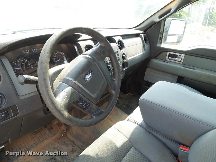 image for item DF7328 2011 Ford F150 pickup truck