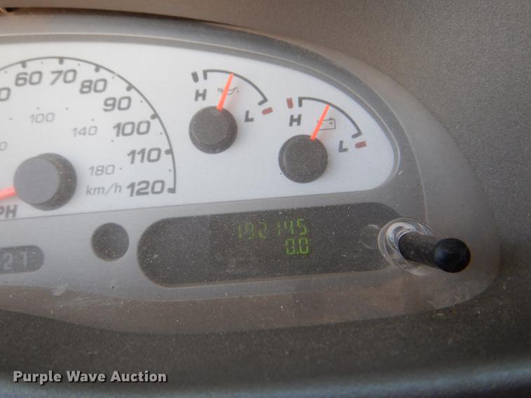 image for item DG1059 2004 Ford Explorer Sport Trac XLS Crew Cab pickup truck