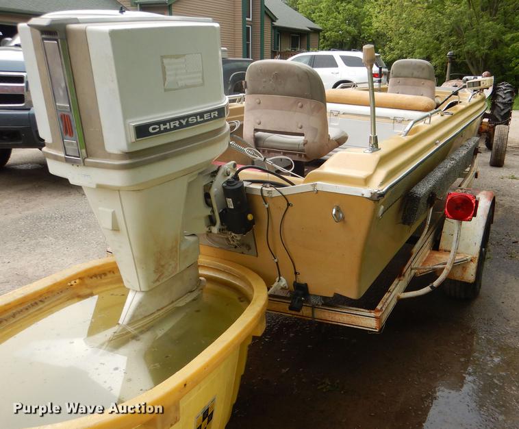 image for item DG1102 1972 Tide Craft boat