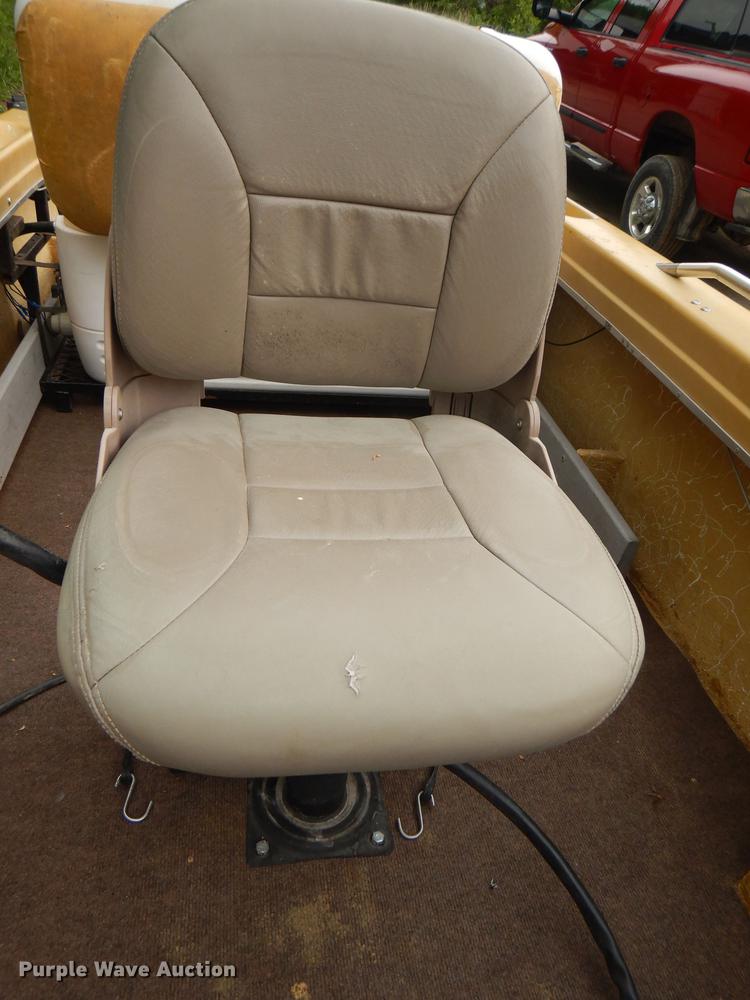 image for item DG1102 1972 Tide Craft boat