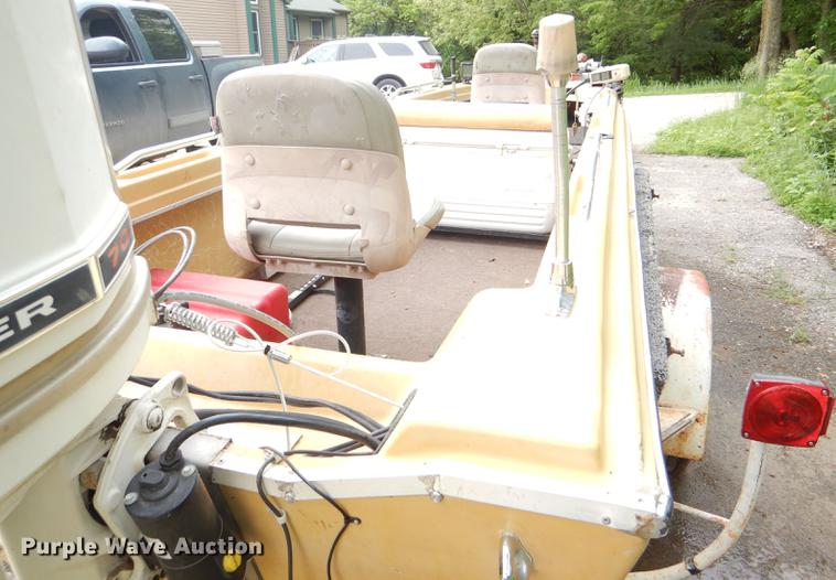 image for item DG1102 1972 Tide Craft boat