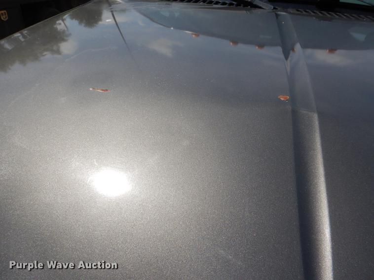 image for item DG1115 2003 Ford F250 Super Duty XLT Crew Cab pickup truck