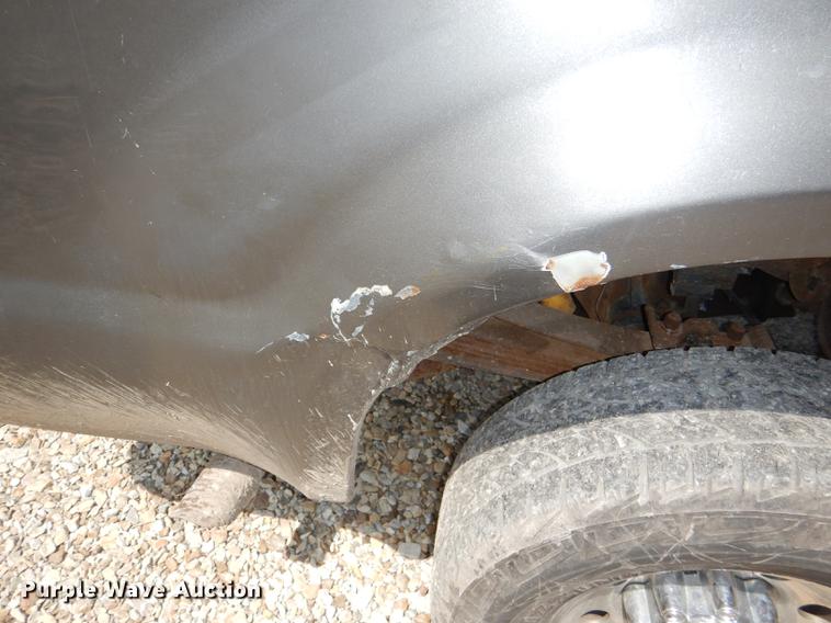 image for item DG1115 2003 Ford F250 Super Duty XLT Crew Cab pickup truck