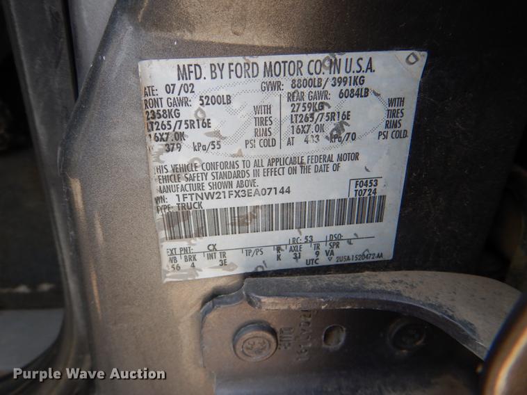 image for item DG1115 2003 Ford F250 Super Duty XLT Crew Cab pickup truck