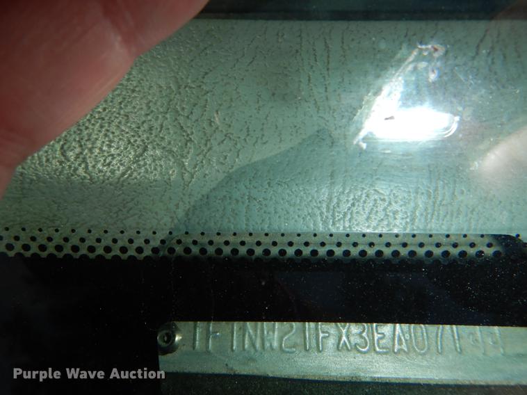 image for item DG1115 2003 Ford F250 Super Duty XLT Crew Cab pickup truck