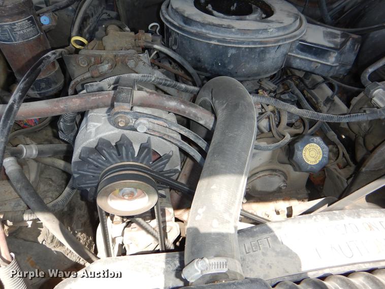 image for item DG1119 1991 Ford F350 XLT Lariat Crew Cab pickup truck