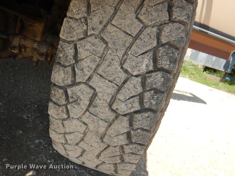 image for item DG1119 1991 Ford F350 XLT Lariat Crew Cab pickup truck