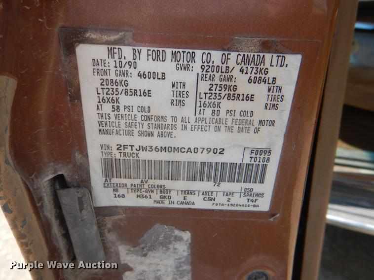 image for item DG1119 1991 Ford F350 XLT Lariat Crew Cab pickup truck