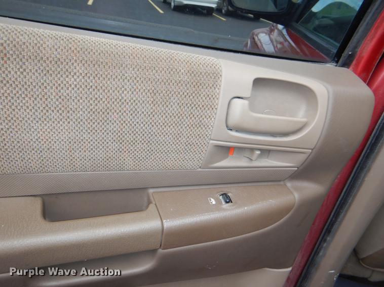 image for item DG1120 2001 Dodge Durango SLT SUV