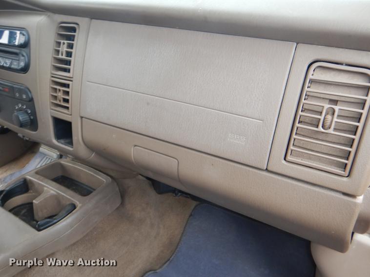 image for item DG1120 2001 Dodge Durango SLT SUV