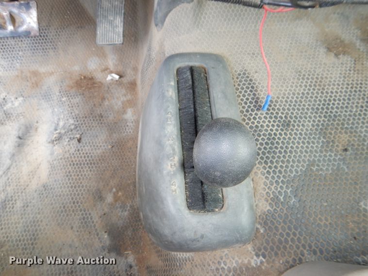 image for item DG1137 2006 Chevrolet Silverado 2500 Crew Cab pickup truck