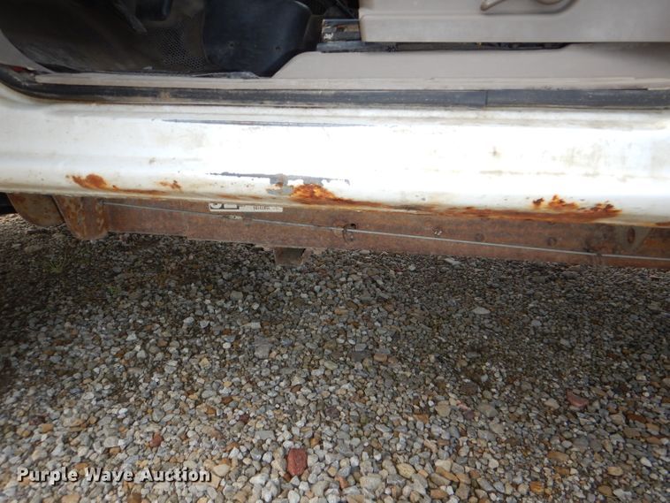 image for item DG1137 2006 Chevrolet Silverado 2500 Crew Cab pickup truck