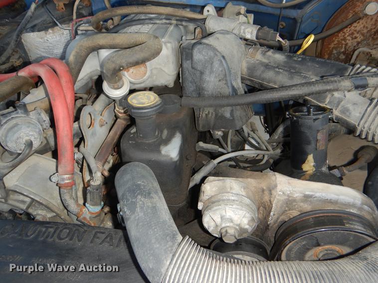 image for item DG1152 1989 Ford F150 pickup truck