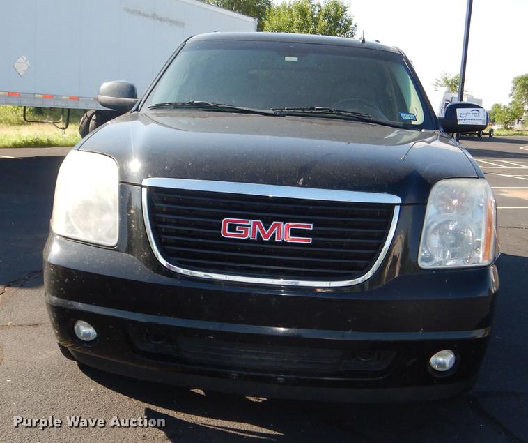 image for item DG1154 2009 GMC Yukon SLT SUV