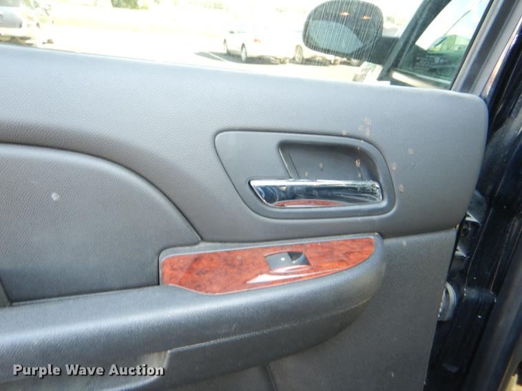 image for item DG1154 2009 GMC Yukon SLT SUV