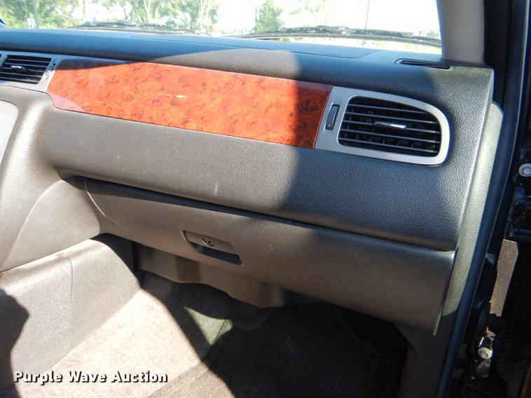 image for item DG1154 2009 GMC Yukon SLT SUV