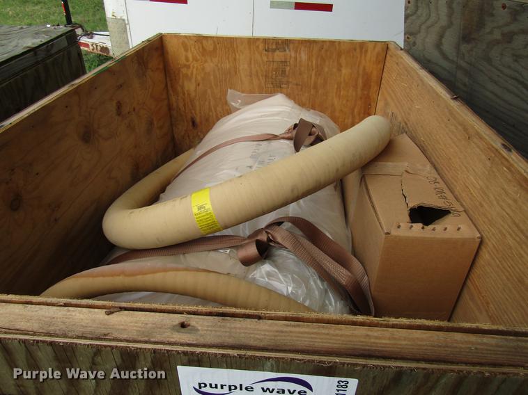 image for item DG1183 (2) fuel tanks