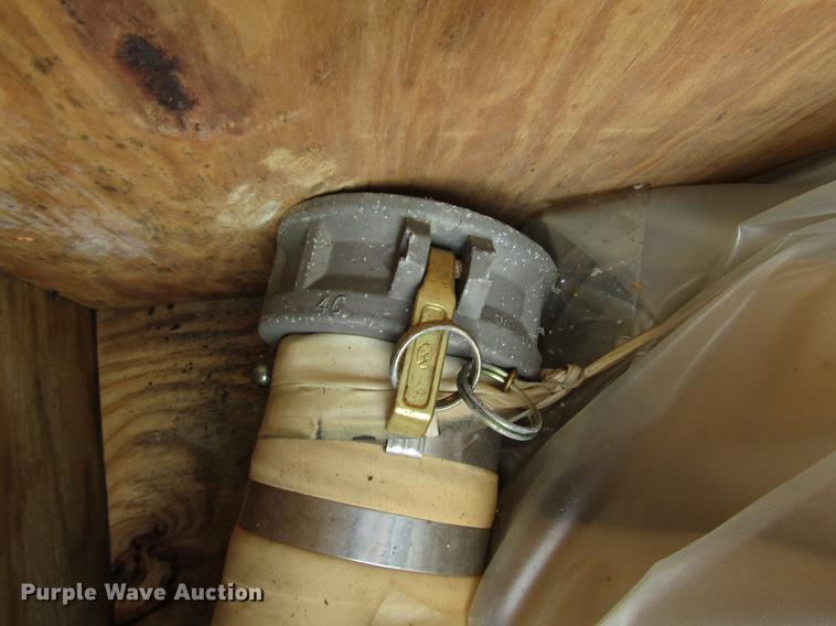 image for item DG1183 (2) fuel tanks