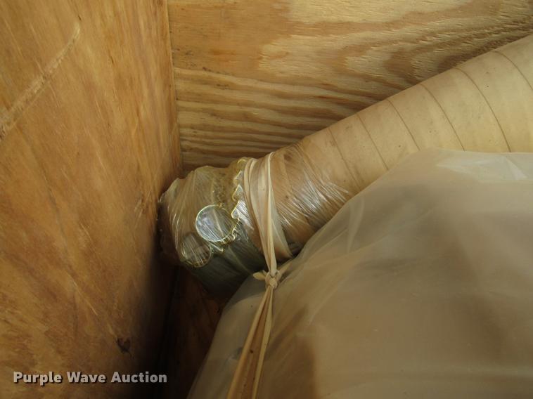 image for item DG1183 (2) fuel tanks