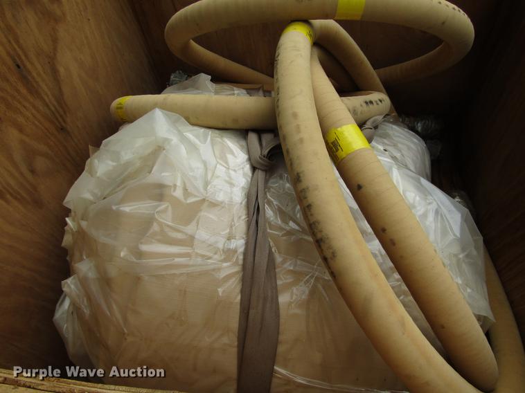 image for item DG1183 (2) fuel tanks