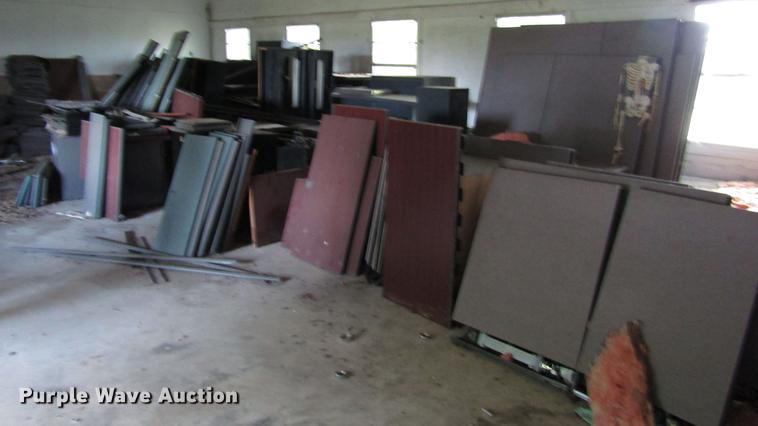 image for item DG1185 Office cubical