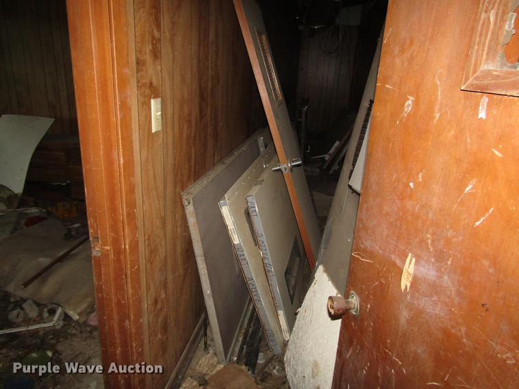 image for item DG1185 Office cubical