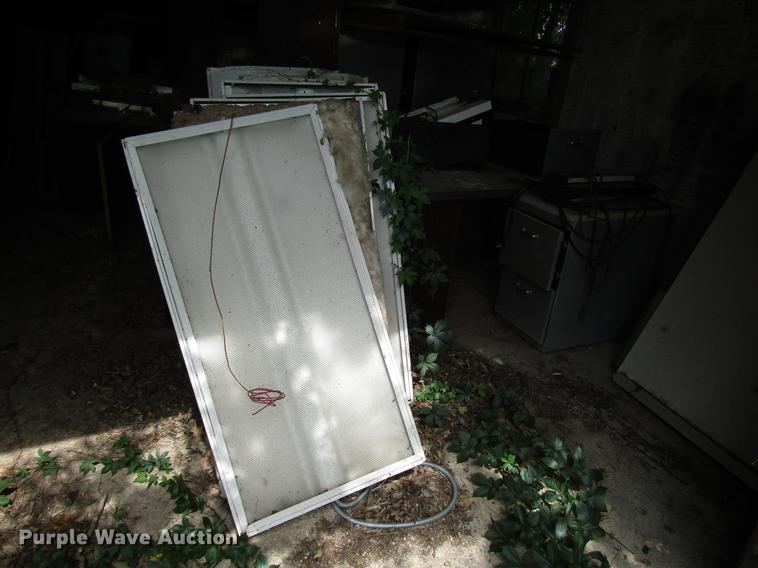 image for item DG1185 Office cubical