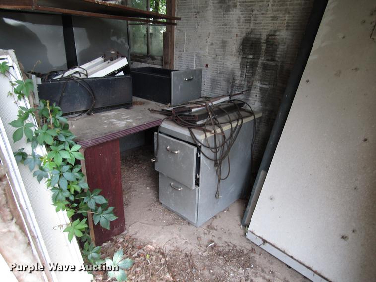 image for item DG1185 Office cubical