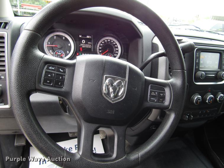 image for item DG1188 2014 Dodge Ram 5500 Crew Cab flatbed truck