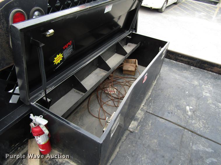 image for item DG1188 2014 Dodge Ram 5500 Crew Cab flatbed truck