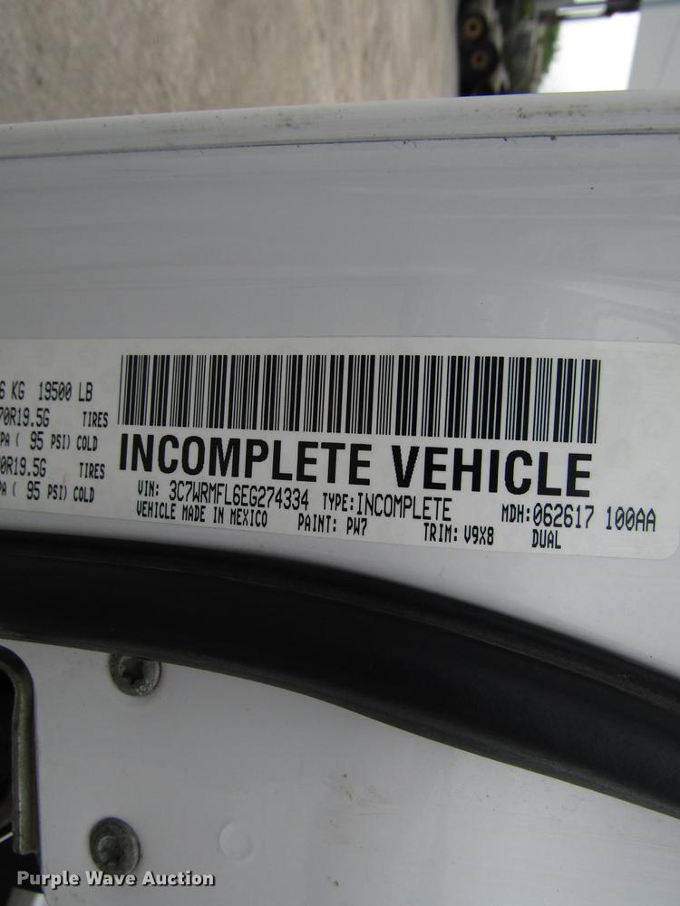 image for item DG1188 2014 Dodge Ram 5500 Crew Cab flatbed truck