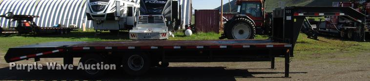 image for item DG1209 2004 Titan equipment trailer