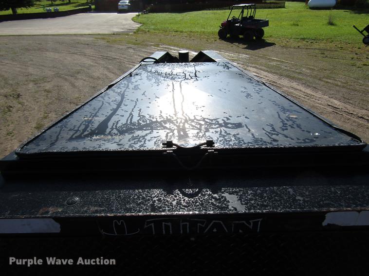 image for item DG1209 2004 Titan equipment trailer