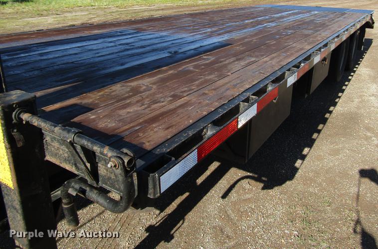 image for item DG1209 2004 Titan equipment trailer