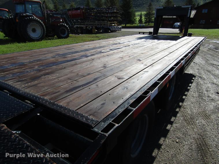 image for item DG1209 2004 Titan equipment trailer
