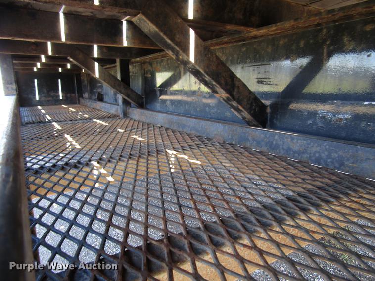 image for item DG1209 2004 Titan equipment trailer