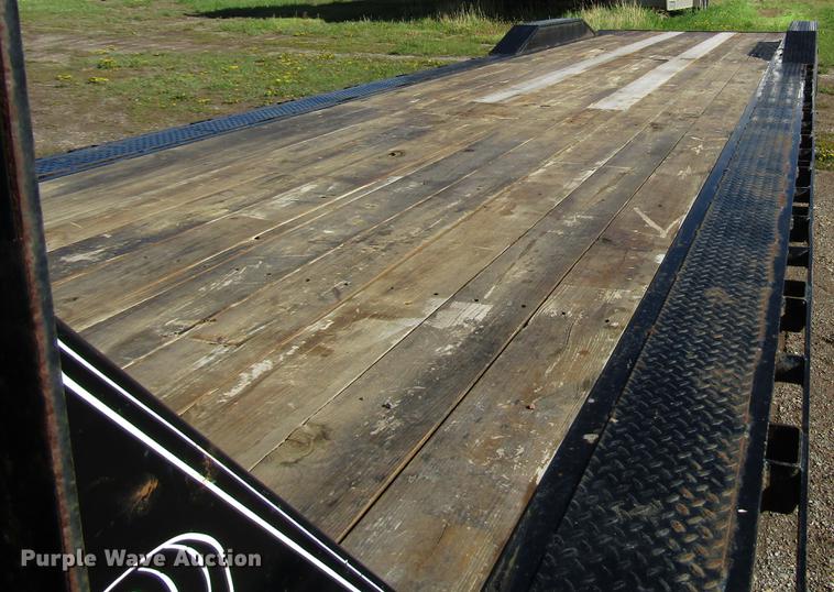 image for item DG1210 2016 PJ drop deck equipment trailer