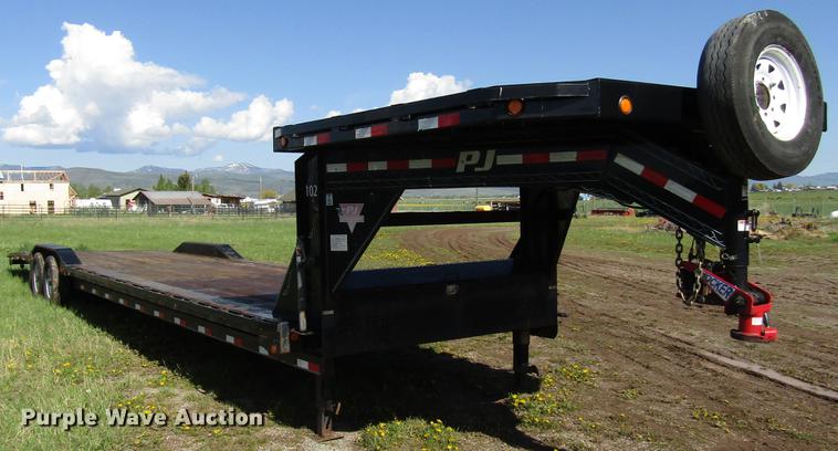 image for item DG1211 2015 PJ drop deck equipment trailer