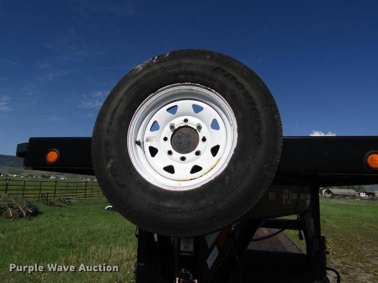 image for item DG1211 2015 PJ drop deck equipment trailer