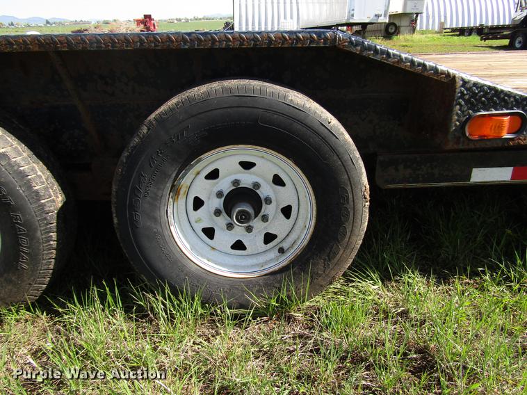 image for item DG1211 2015 PJ drop deck equipment trailer