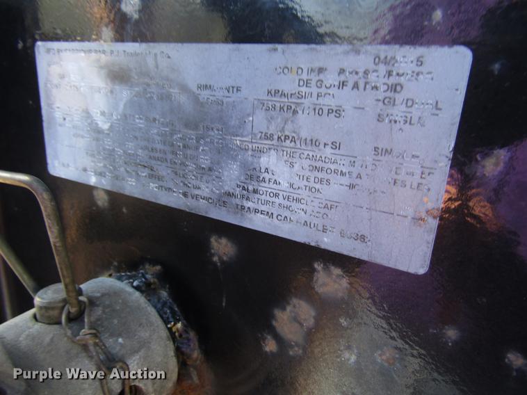 image for item DG1211 2015 PJ drop deck equipment trailer