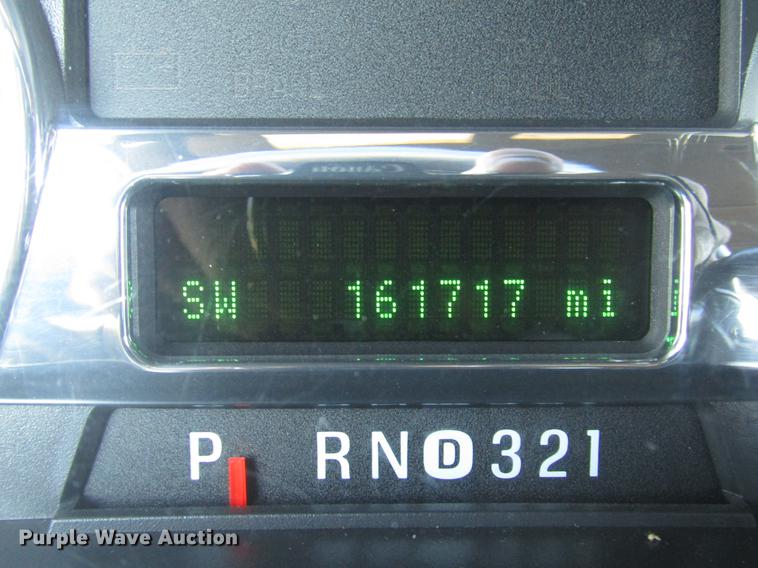 image for item DG1223 2006 Ford F350 Super Duty Crew Cab pickup truck